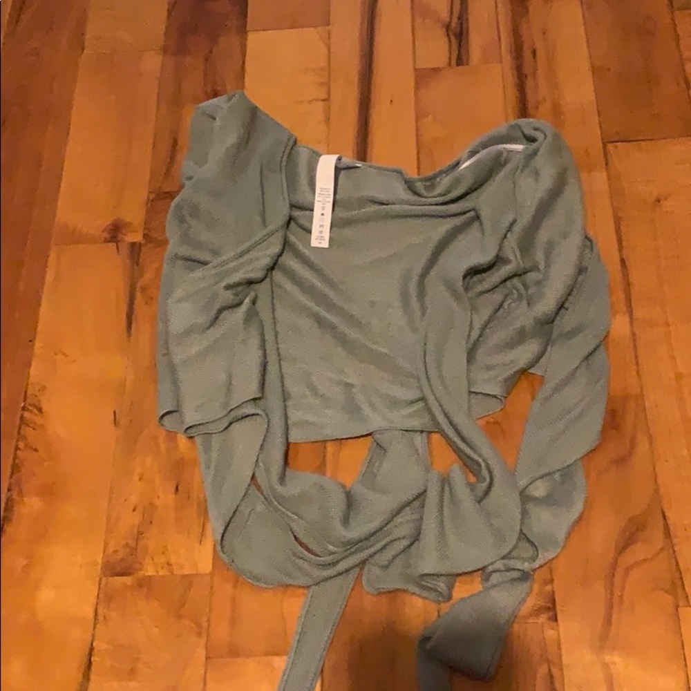 lululemon athletica Long Sleeve Top - Green